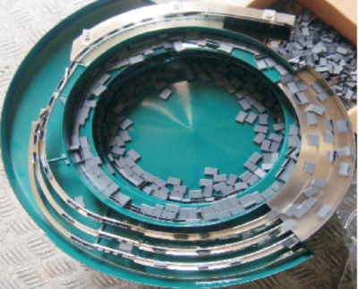 振动盘控制器使用注意事项