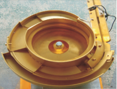 输送轨道对振动盘的作用